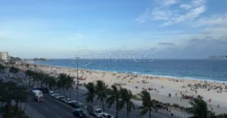 Apartamento à Venda em Ipanema com 180 m² e Vista Panorâmica para o Mar