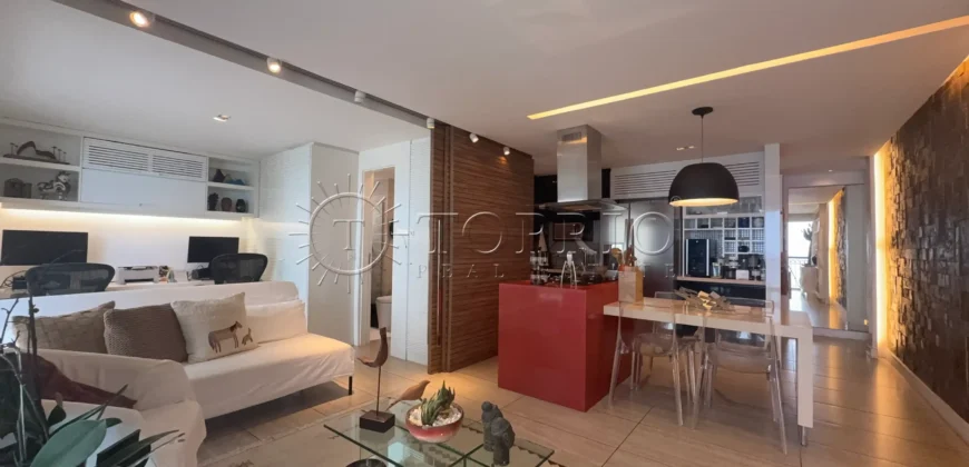 Apartamento à Venda em Ipanema com 86 m², Reformado, 2 Suítes e Lazer Completo