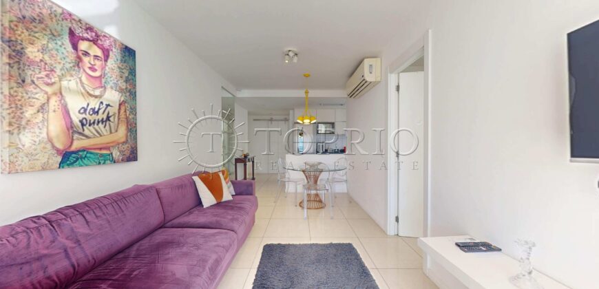 Apartamento à Venda em Ipanema com 86m², 2 Suítes e Vista Lateral para o Mar