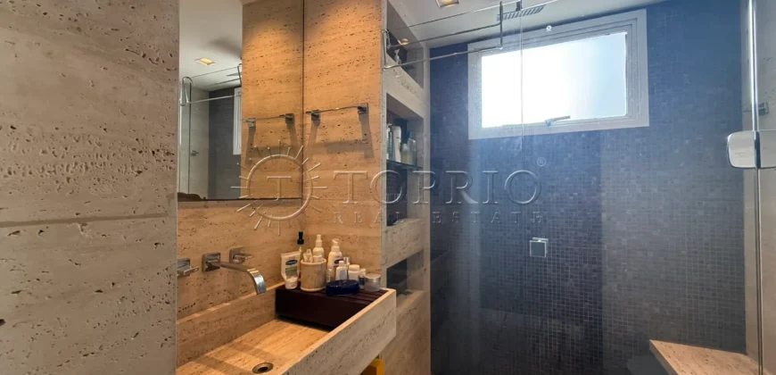 Apartamento à Venda em Ipanema com 86 m², Reformado, 2 Suítes e Lazer Completo