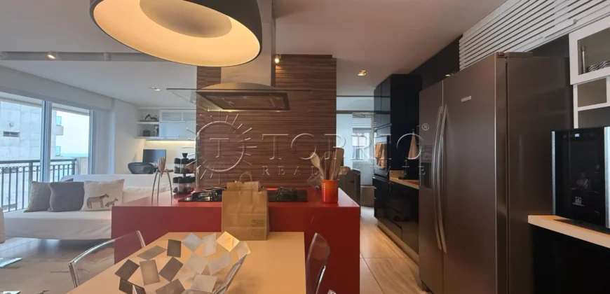 Apartamento à Venda em Ipanema com 86 m², Reformado, 2 Suítes e Lazer Completo
