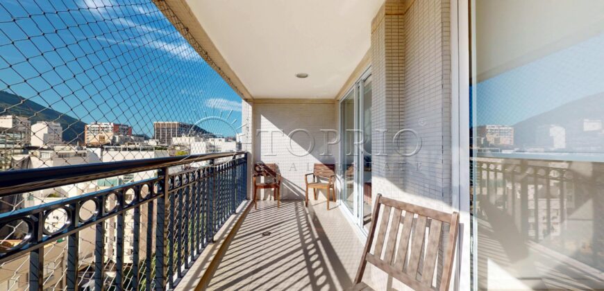 Apartamento à Venda em Ipanema com 86m², 2 Suítes e Vista Lateral para o Mar