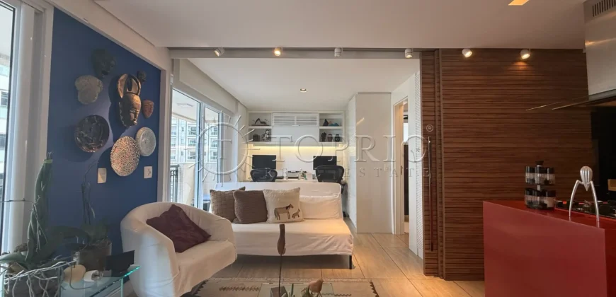 Apartamento à Venda em Ipanema com 86 m², Reformado, 2 Suítes e Lazer Completo