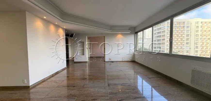 Apartamento à Venda em Ipanema com 157 m², 3 Quartos, 2 Vagas e Sol da Manhã