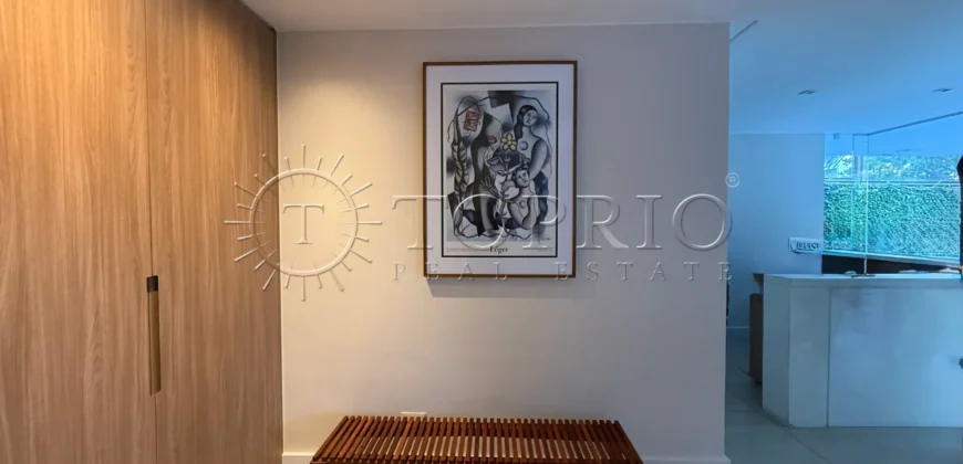 Apartamento à Venda em Ipanema com 157 m², 3 Quartos, 2 Vagas e Sol da Manhã