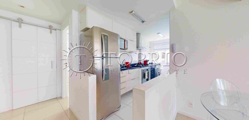 Apartamento à Venda em Ipanema com 86m², 2 Suítes e Vista Lateral para o Mar