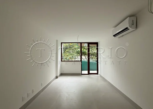 Apartamento à Venda em Ipanema com 166 m², 2 Suítes e 2 Vagas