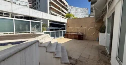 Cobertura Duplex à Venda no Leblon com 176 m², Piscina e 3 Vagas