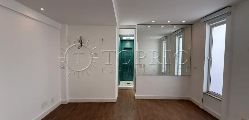 Cobertura Duplex à Venda no Leblon com 176 m², Piscina e 3 Vagas
