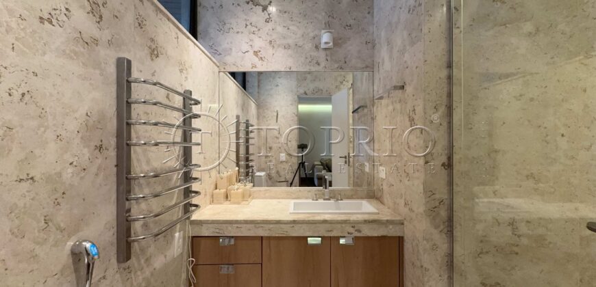 Apartamento de Luxo à Venda em Copacabana – 371 m², 4 Suítes, Frente Mar e Vista para o Forte de Copacabana