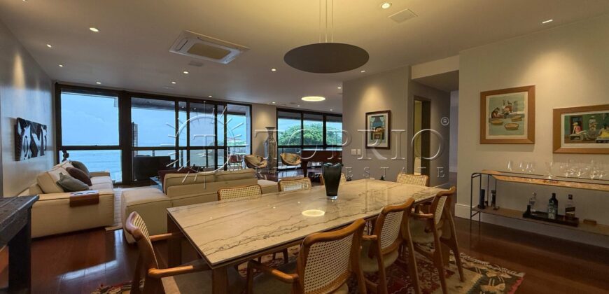 Apartamento de Luxo à Venda em Copacabana – 371 m², 4 Suítes, Frente Mar e Vista para o Forte de Copacabana