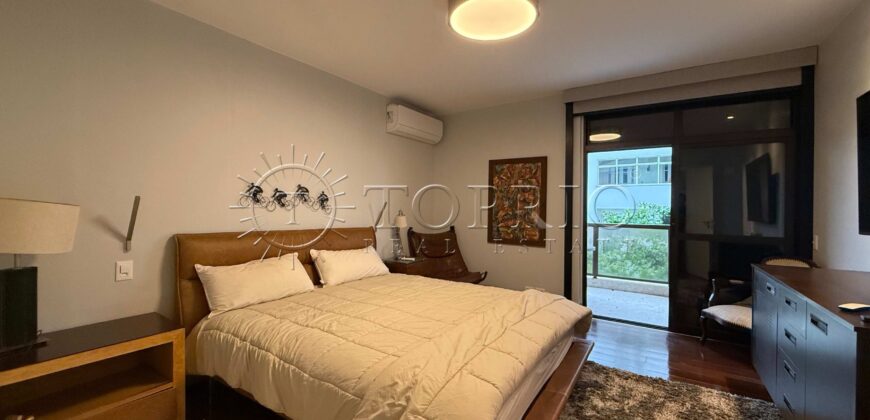 Apartamento de Luxo à Venda em Copacabana – 371 m², 4 Suítes, Frente Mar e Vista para o Forte de Copacabana