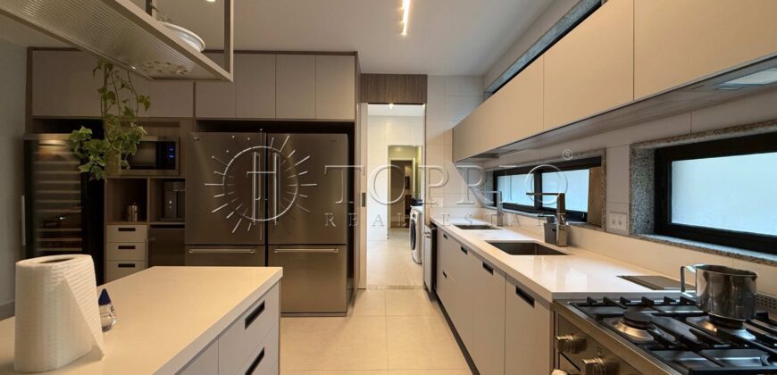 Apartamento de Luxo à Venda em Copacabana – 371 m², 4 Suítes, Frente Mar e Vista para o Forte de Copacabana