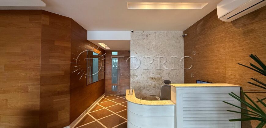 Apartamento de Luxo à Venda em Copacabana – 371 m², 4 Suítes, Frente Mar e Vista para o Forte de Copacabana
