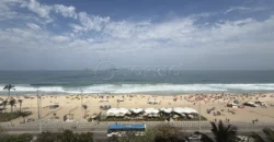 Apartamento 94 m² reformado com vista mar à venda em Ipanema