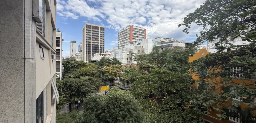 Apartamento 159 m² reformado à venda em Ipanema | 3 quartos