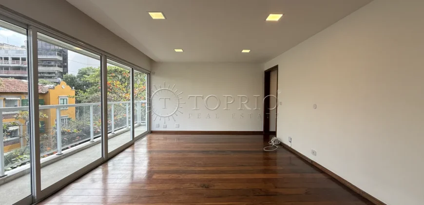 Apartamento 159 m² reformado à venda em Ipanema | 3 quartos