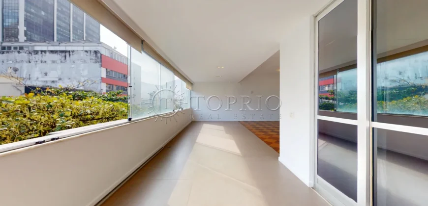 Cobertura linear 145 m² reformada à venda em Ipanema | 3 quartos