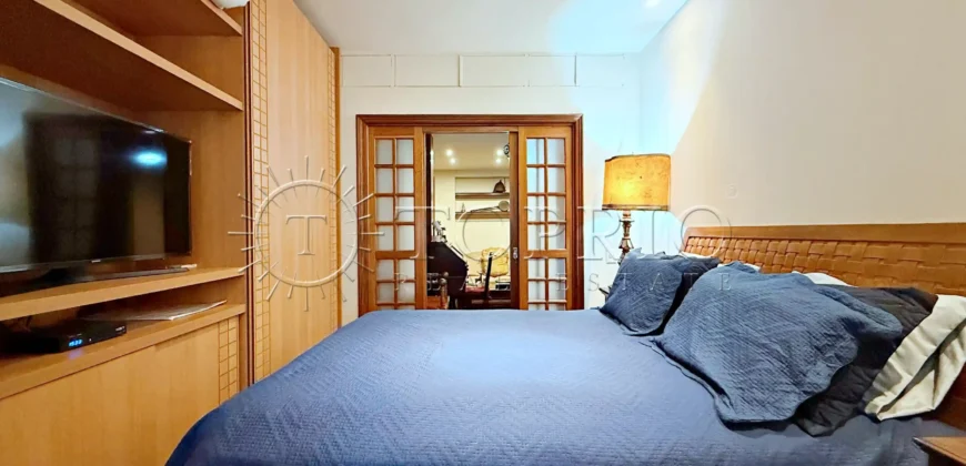 Apartamento de 180 m² no Leblon com 3 quartos e 2 vagas