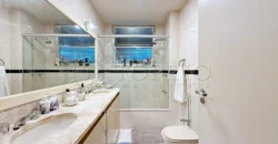 Apartamento de 180 m² no Leblon com 3 quartos e 2 vagas