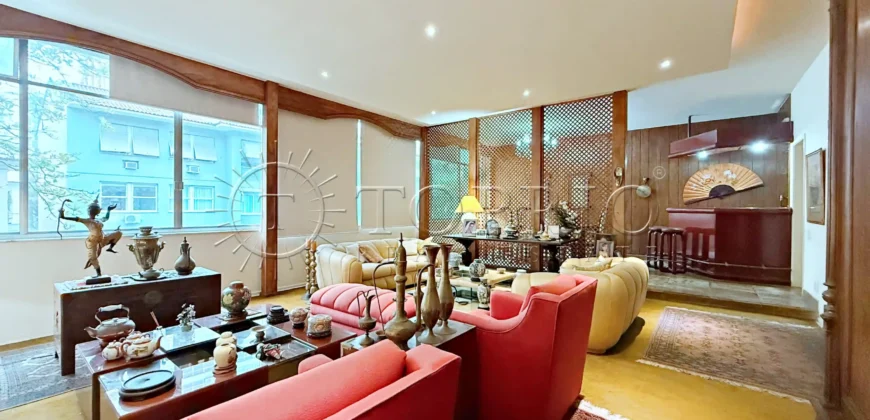Apartamento de 180 m² no Leblon com 3 quartos e 2 vagas