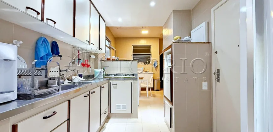 Apartamento de 180 m² no Leblon com 3 quartos e 2 vagas