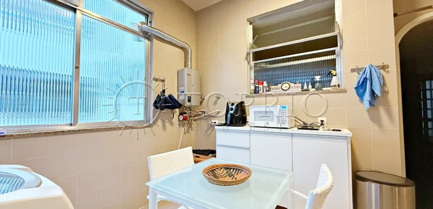 Apartamento de 180 m² no Leblon com 3 quartos e 2 vagas