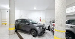 Apartamento de 180 m² no Leblon com 3 quartos e 2 vagas