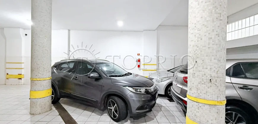 Apartamento de 180 m² no Leblon com 3 quartos e 2 vagas