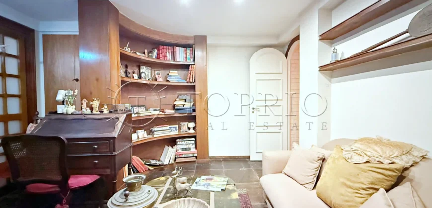 Apartamento de 180 m² no Leblon com 3 quartos e 2 vagas