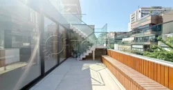 Cobertura triplex de 264 m² no Leblon com piscina e vista para o Morro Dois Irmãos