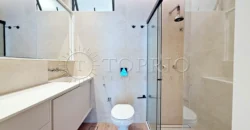 Cobertura triplex de 264 m² no Leblon com piscina e vista para o Morro Dois Irmãos