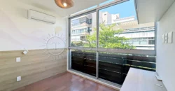 Cobertura triplex de 264 m² no Leblon com piscina e vista para o Morro Dois Irmãos