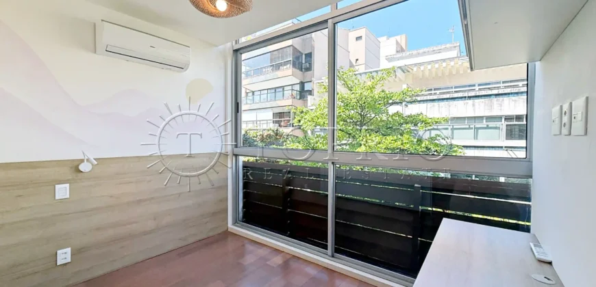 Cobertura triplex de 264 m² no Leblon com piscina e vista para o Morro Dois Irmãos