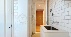 Cobertura triplex de 264 m² no Leblon com piscina e vista para o Morro Dois Irmãos