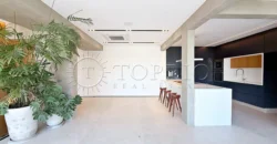 Cobertura triplex de 264 m² no Leblon com piscina e vista para o Morro Dois Irmãos
