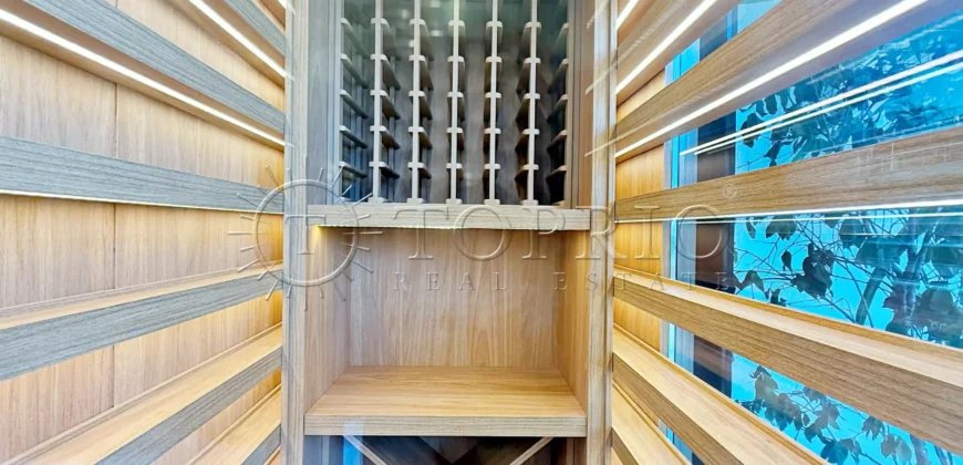 Cobertura triplex de 264 m² no Leblon com piscina e vista para o Morro Dois Irmãos